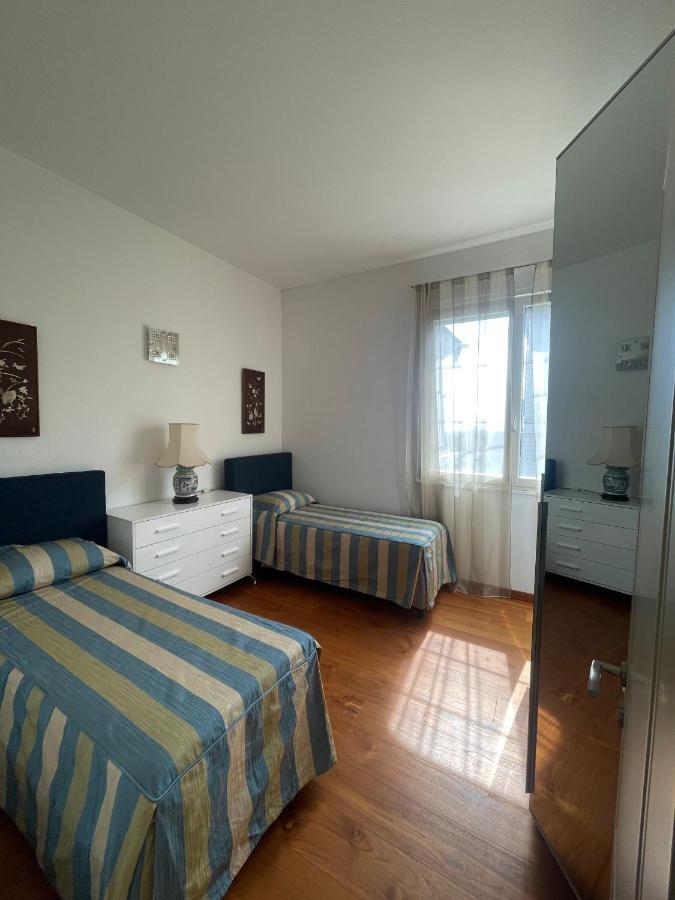 Villa Bianca A Few Steps By The Sea With Exclusive Garden & Jacuzzi Ливорно Экстерьер фото
